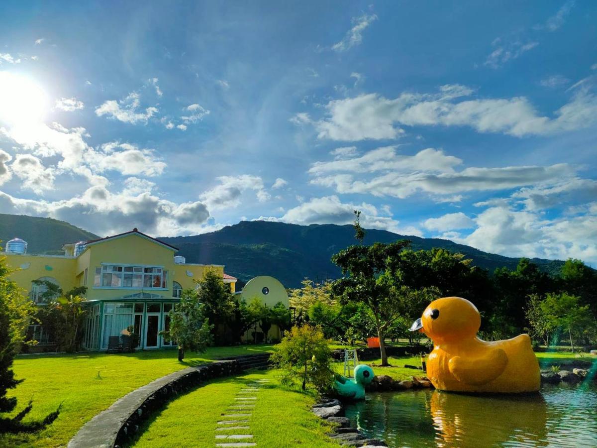 Bed and Breakfast 依比鴨鴨水岸會館 Ducking House Ruisui Esterno foto